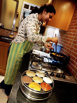 Tiffin Service for Homemade cooked food